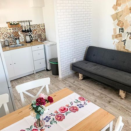 Charming Apartment In Paradise Called Bratislava Bagian luar foto