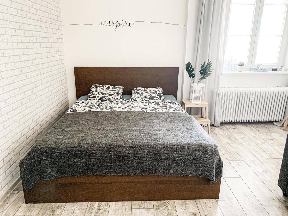 Charming Apartment In Paradise Called Bratislava Bagian luar foto